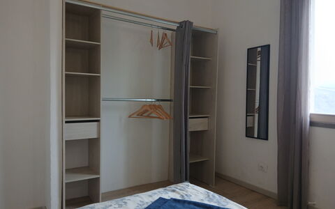 Villa dei Sogni: Mobilia, Legna, Pavimentazione, Interior Design, Pavimento, Camera Da Letto, Letto, Camera, Casa, Appartamento