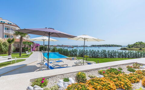 Villa Vizula: Costiera E Morfologie Oceanic, Costa, Ricorrere, Mare, Riva, Spiaggia, Oceano, Tropici, Baia, Piscina