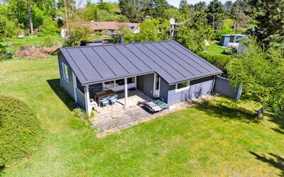 Ginette - 500M from the Sea