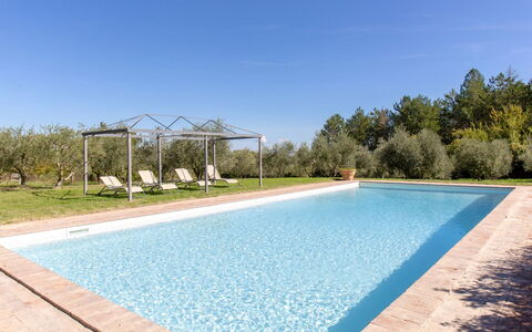 Villa la Felce: Blu, Piscina, Hacienda, Ricorrere, Villa