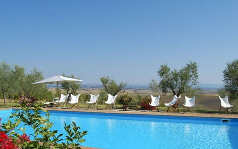 Villa Giuncheto: Piscina, Ricorrere, Eco Hotel, Villa, Hotel, Estate, Hacienda, Lettino, Mobili Da Esterno, Resort Citta '
