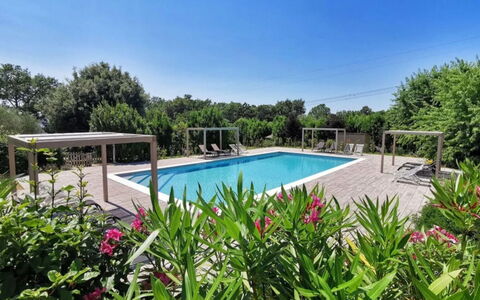 Podere della Madonna Villa: Piscina, Ricorrere, Tempo Libero, Mobili Da Esterno, Shade, Eco Hotel, Giardino, Estate, Hacienda, Landscaping