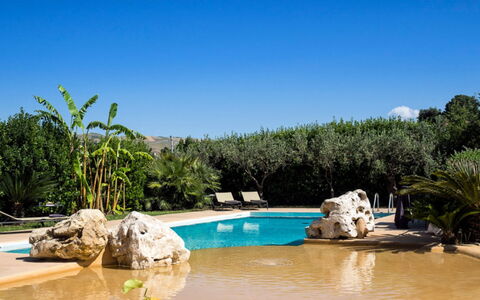 Villa dello Zingaro: Acqua, Piscina, Ricorrere, Eco Hotel, Giochi D'Acqua, Landscaping, Tempo Libero, Tropici, Giardino