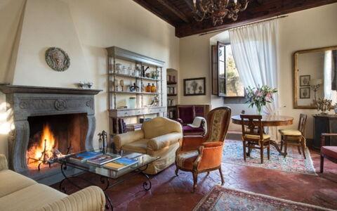 Villa Bel Monte: Parete, Mobilia, Casa, Pavimentazione, Interior Design, Illuminazione, Casa, Soggiorno, Camera, Sedia