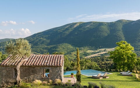 Villa Piuma: Geografia Montane, Erba, Collina, Montagna, Paesaggio Naturale, Highland, Paesaggio, Pascolo, Hill Station