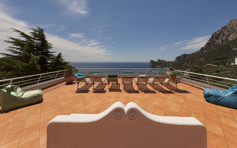 Villa Nerano: Mobilia, Tavolo, Sedia, Ricorrere, Mare, Appartamento, Cucina & Sala Da Pranzo Tavolo, Oceano, Tavolino Da Caffè, Costa