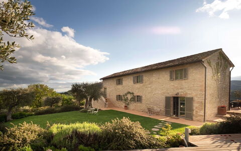 Villa Collinette: Erba, Parete, Arbusto, Architettura, Lotto, Paesaggio, Area Rurale, Villetta, Casa