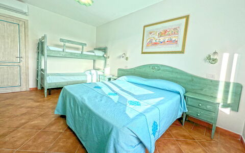 Apartments In Golfo Orosei: Mobilia, Pavimentazione, Pavimento, Ricorrere, Sedia, Hotel, Centro Ricreativo, Piscina, Mobili Da Esterno, Boutique Hotel