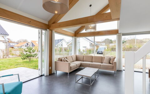 Duinzicht Renesse: Pavimentazione, Legna, Interior Design, Pavimento, Soffitto, Divano, Mobilia, Casa, Soggiorno, Pavimento In Legno