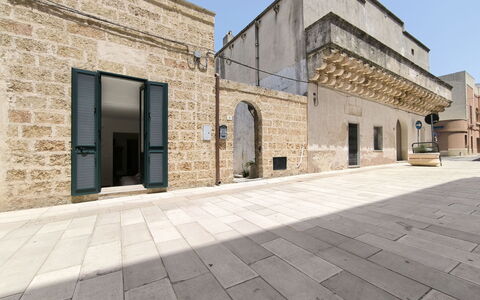 Morciano di Leuca 1: Materiale Composito, Calcestruzzo, Muratura, Brick, Piastrella, Flagstone, Shade, Driveway, Cobblestone