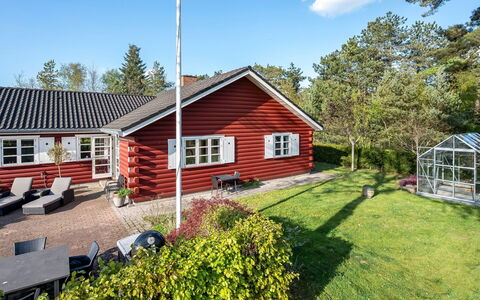 Ingert - 1Km from the Sea