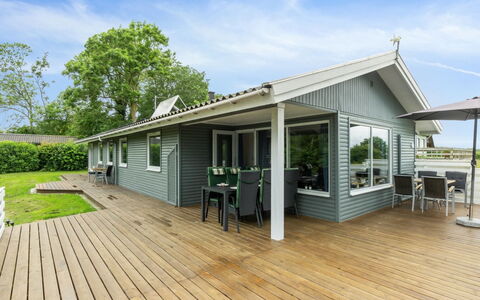 Blomma - 300M from the Sea