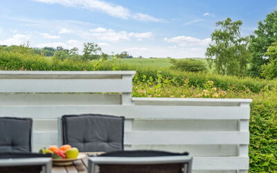 Blomma - 300M from the Sea