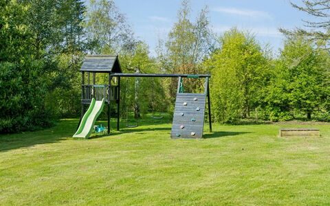 Gren - 580M from the Sea: Estate, Shade, Driveway, Agriturismo