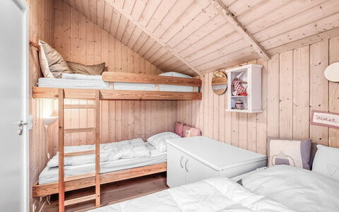 Kuisma - 1.1Km to the Fjord: Legna, Camera Da Letto, Casa, Letto, Casa, Mobilia, Bedding, Villetta, Lenzuolo, Porta