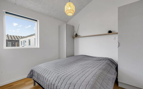 Kjeld - from the Sea: Parete, Legna, Soffitto, Pavimentazione, Interior Design, Pavimento, Camera Da Letto, Illuminazione, Casa, Letto