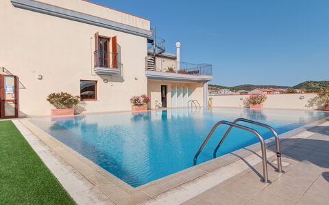 Le Fontane Apartments In Villasimius: Piscina, Ricorrere, Hotel, Terme, Resort Citta ', Centro Ricreativo, Villa, Eco Hotel, Pianta Della Casa, Hacienda