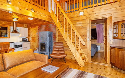 Villa Kunteus: Geografia Montane, Montagna, Collina, Catena Montuosa, Paesaggio Naturale, Highland, Valle, Hill Station, Cresta, Area Rurale