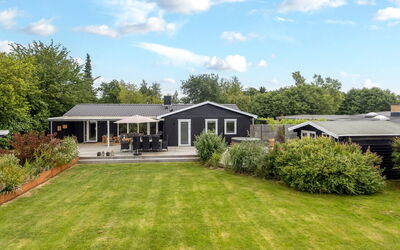 Runhild - 450M from the Sea