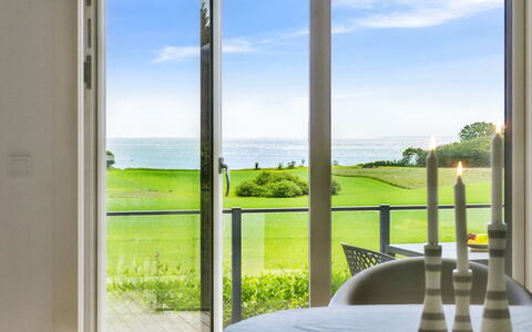 Imilie - 450M from the Sea: Mobilia, Interior Design, Pavimentazione, Pavimento, Soffitto, Camera, Sedia, Tavolo, Appartamento, Cucina & Sala Da Pranzo Tavolo