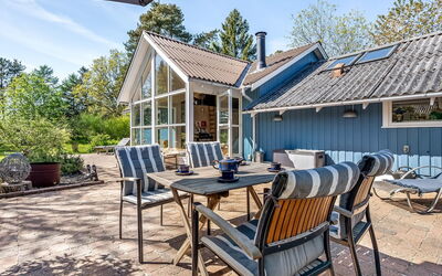Akule - 6Km from the Sea