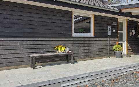 Solvejg - 30Km from the Sea: Legna, Raccordo, Materiale Composito, Plank, Latifoglie, Color Legno, Design, Legname, Compensato
