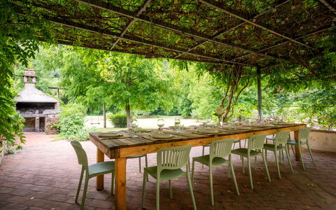 Montaione Country House Amarrante, Pool, Ac: Mobilia, Tavolo, Legna, Sedia, Mobili Da Esterno, Cucina & Sala Da Pranzo Tavolo, Tavolo Esterno, Shade, Ristorante, Giardino