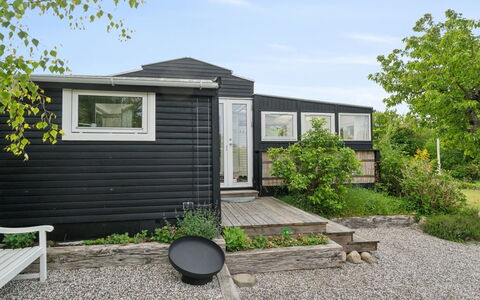 Holmfridur - 2Km from the Sea