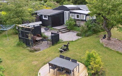 Holmfridur - 2Km from the Sea