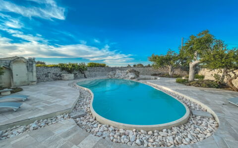 Masseria Capasa: Blu, Piscina, Materiale Composito, Giochi D'Acqua, Flagstone, Ricorrere, Tropici, Hotel, Eco Hotel