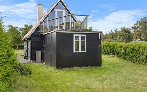 Næwe - 100M from the Sea: Mobilia, Interior Design, Pavimentazione, Pavimento, Soffitto, Camera, Sedia, Tavolo, Appartamento, Cucina & Sala Da Pranzo Tavolo