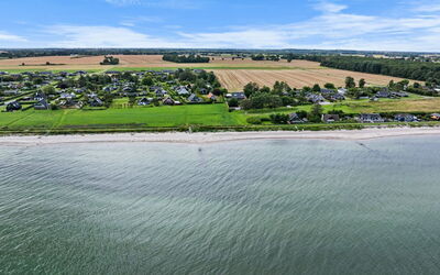 Næwe - 100M from the Sea