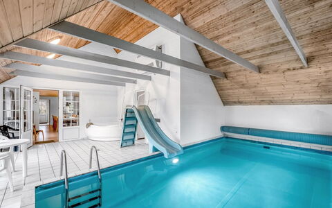 Aagot - 1.7Km from the Sea: Casa, Tetto, Casa, Villetta, Capannone, Edifici Giardino, Raccordo, Cortile, Log Cabin, Capanna