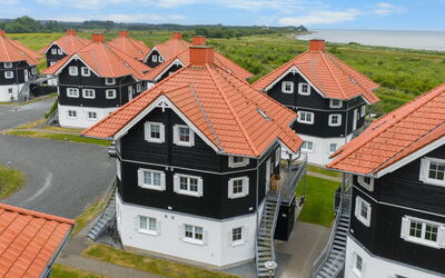 Casjen - 250M from the Sea