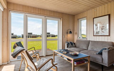 Gudbrand - 500M from the Sea: Estate, Shade, Driveway, Agriturismo