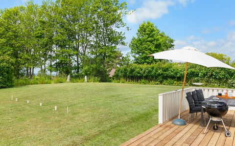 Sofus - 275M from the Sea: Erba, Albero, Arbusto, Giardino, Lotto, Paesaggio, Prato, Plain, Shade