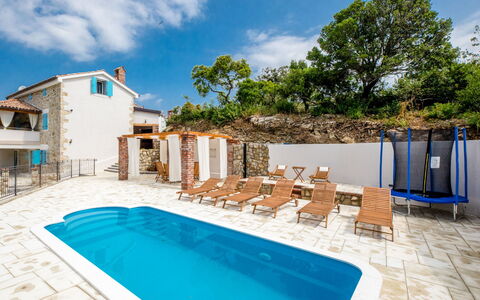 Copun: Blu, Piscina, Casa, Materiale Composito, Ricorrere, Mobili Da Esterno, Estate, Eco Hotel, Villa, Flagstone