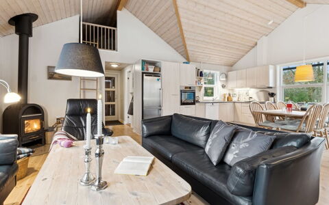 Tomine - from the Sea: Legna, Soffitto, Divano, Interior Design, Soggiorno, Casa, Mobilia, Camera, Villetta