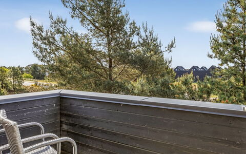 Hunding - 2.5Km from the Sea: 