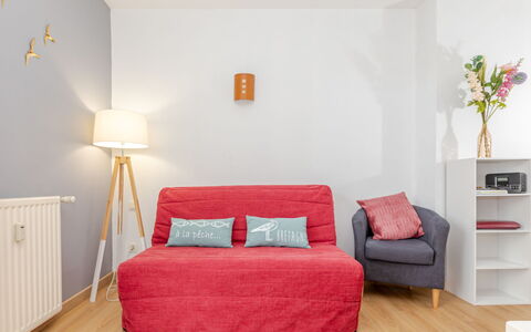 Balcons de la Rance: Zona Residenziale, Insediamento Umano, Appartamento, Condominio, Piscina, Ricorrere, Mobili Da Esterno, Hotel, Resort Citta ', Vacanza