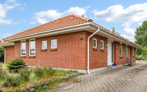 Srebra - 420M from the Sea: Appartamento, Condominio, Estate, Balcone, Villa, Hotel
