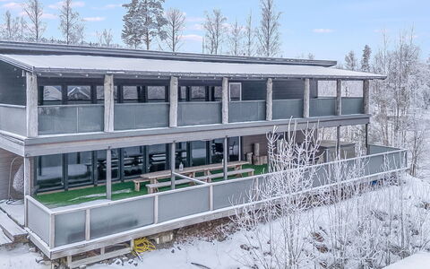 Ellivuori West 1: Inverno, Illuminazione Diurna, Neve, Balcone, Congelamento