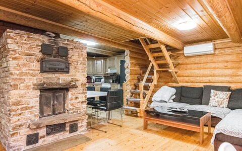 Saarentaus: Legna, Pavimentazione, Pavimento, Mobilia, Pavimento In Legno, Interior Design, Letto A Castello, Camera, Color Legno, Latifoglie