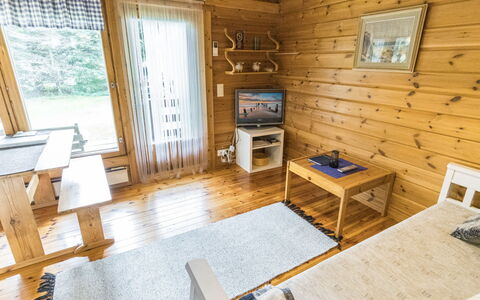 Vidnäs 5: Mobilia, Interior Design, Pavimentazione, Pavimento, Tavolo, Soffitto, Cucina & Sala Da Pranzo Tavolo, Illuminazione, Sedia, Casa