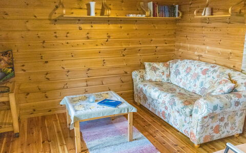 Vidnäs 7: Mobilia, Interior Design, Pavimentazione, Pavimento, Tavolo, Soffitto, Cucina & Sala Da Pranzo Tavolo, Illuminazione, Sedia, Casa