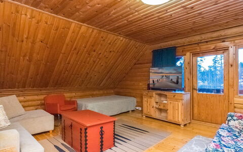 Kaivoskartano: Mobilia, Interior Design, Pavimentazione, Pavimento, Tavolo, Soffitto, Cucina & Sala Da Pranzo Tavolo, Illuminazione, Sedia, Casa