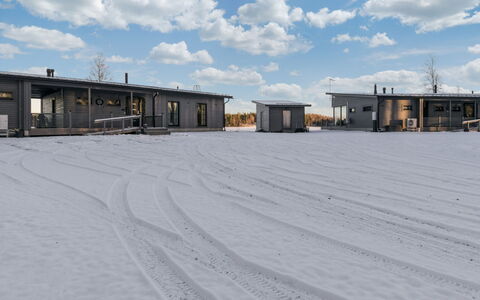Villa Karhentimantti: Legna, Villetta, Casa, Casa, Porta, Latifoglie, Edifici Giardino, Color Legno, Log Cabin, Plank