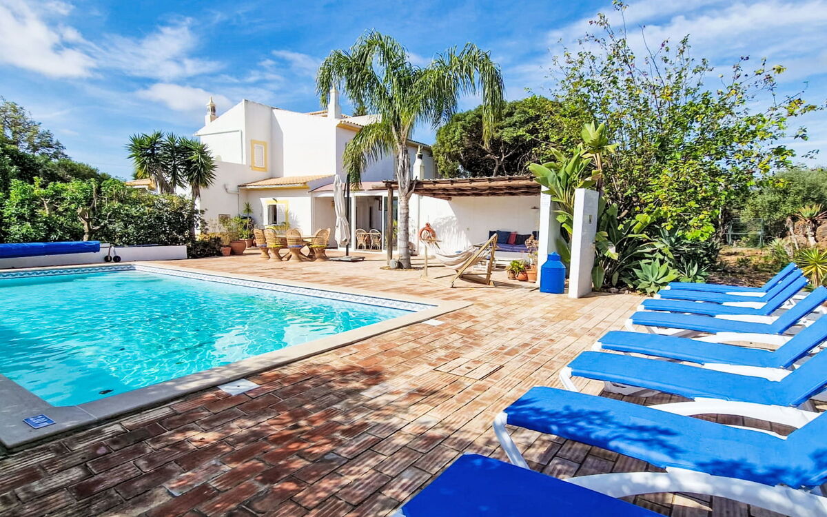 Romanzeira - Vip Properties