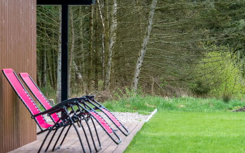 Herwarth - 2.3Km from the Sea: Tetto, Casa, Porta, Villetta, Shade, Raccordo, Cortile, Estate, Backyard