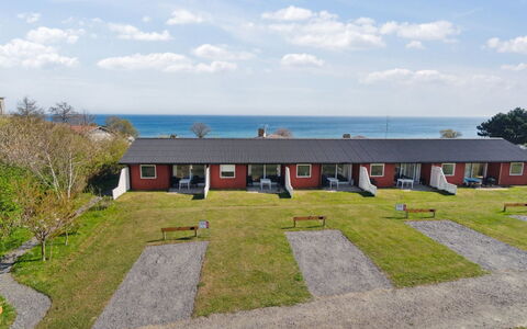 Kate - 300M from the Sea: Tetto, Casa, Zona Residenziale, Casa, Estate, Villetta, Design
